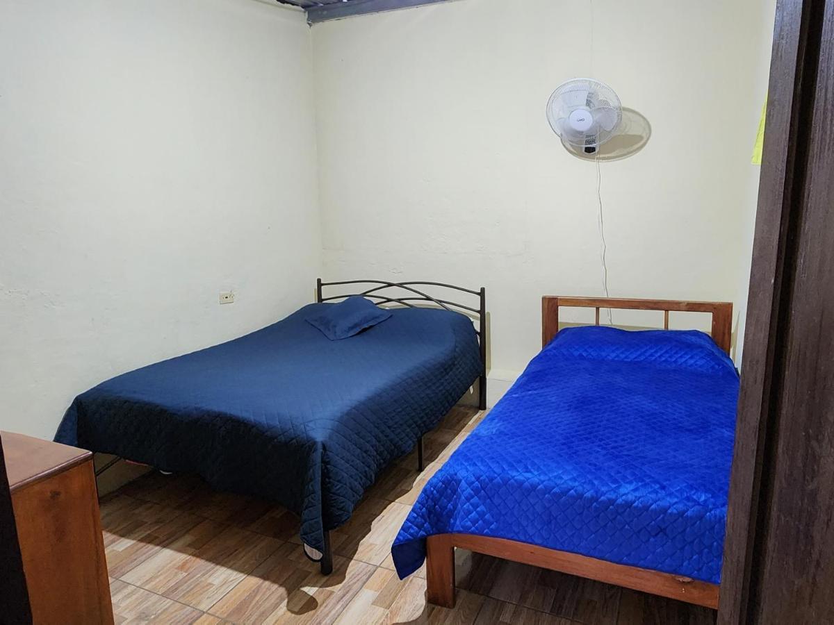 Departamento Amoblado Starlink -Pto Ayora Apartment Пуерто Айора Екстериор снимка